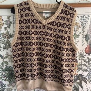 BDG UO Patterned Knit Sweater Vest Medium